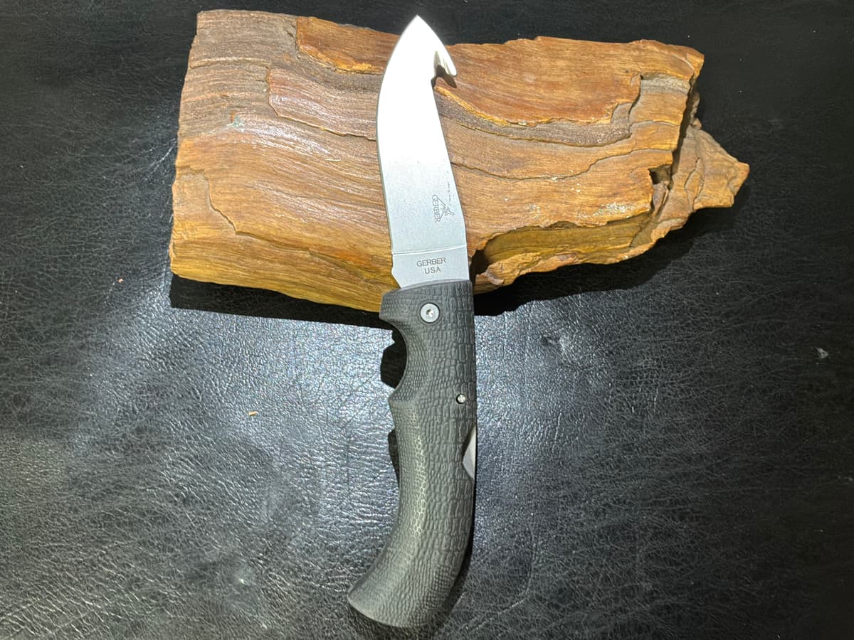 Gerber Gator w/ Gut Hook